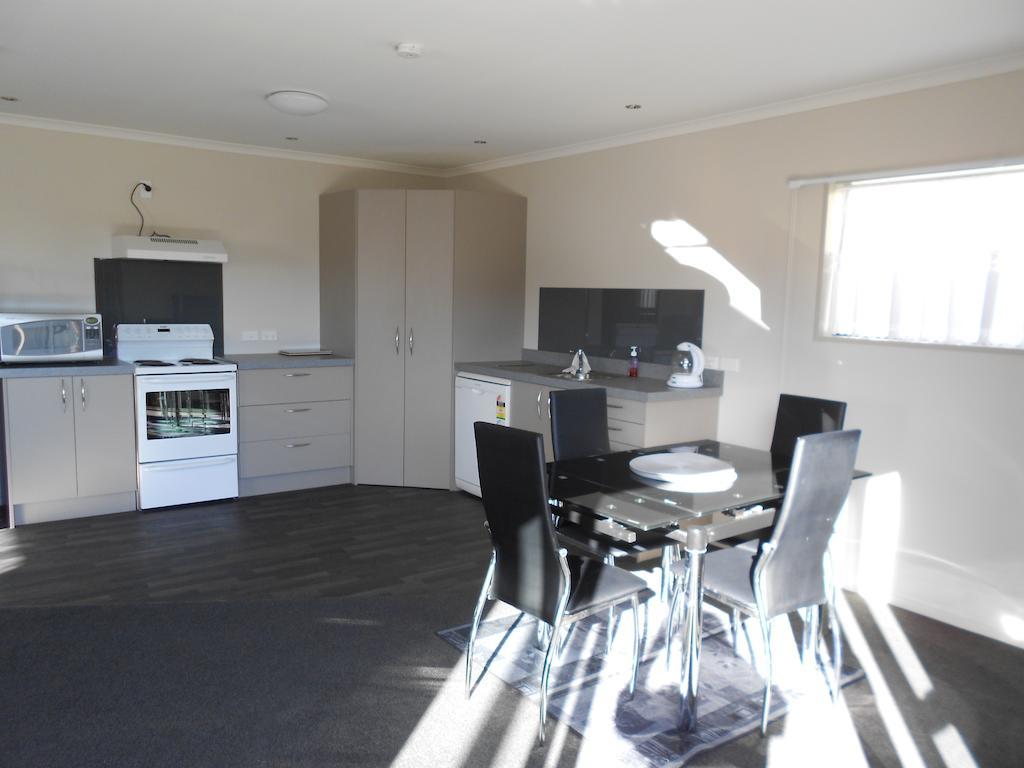 Gavan Family Apartments Cromwell Exterior foto
